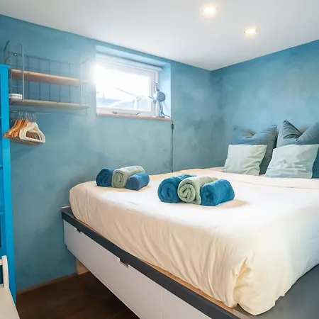 Newly Renovated Houseboat The Waterhouse Appartement *