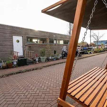 Appartement Newly Renovated Houseboat The Waterhouse Amsterdam