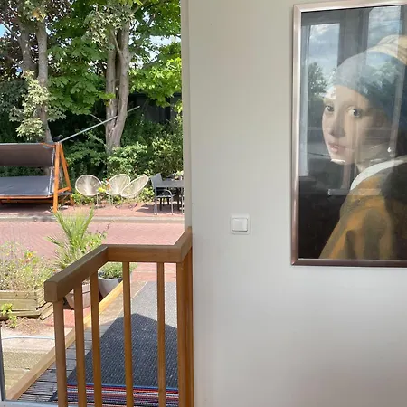 Newly Renovated Houseboat The Waterhouse Apartment Amsterdam