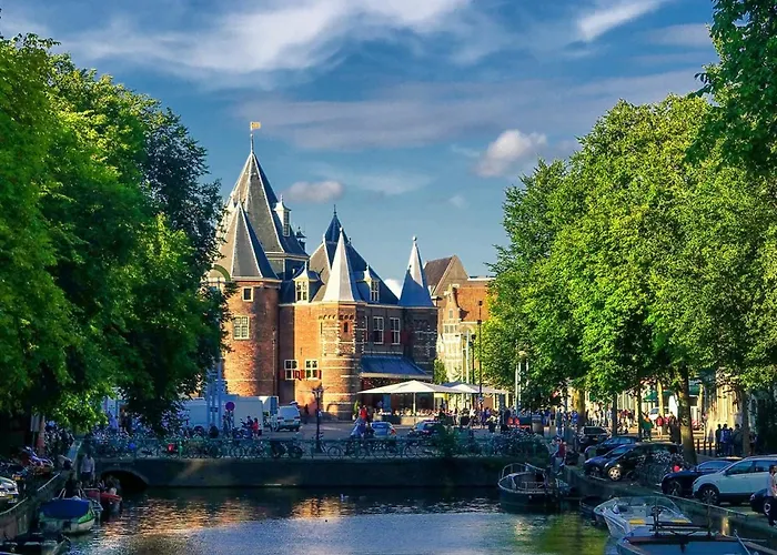 Appartement Newly Renovated Houseboat The Waterhouse